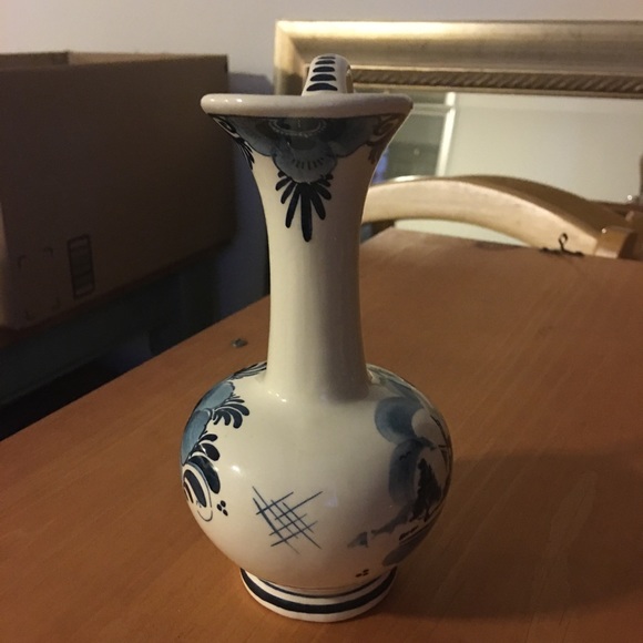Delft Blue Pitcher - Picture 4 of 6